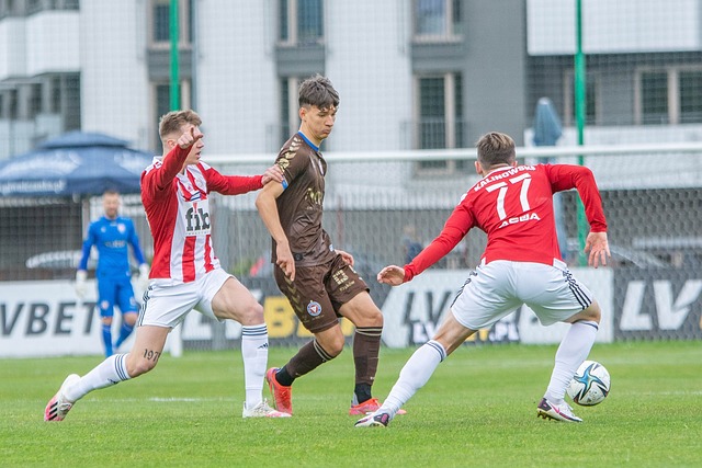 我们深入探 我们深入探